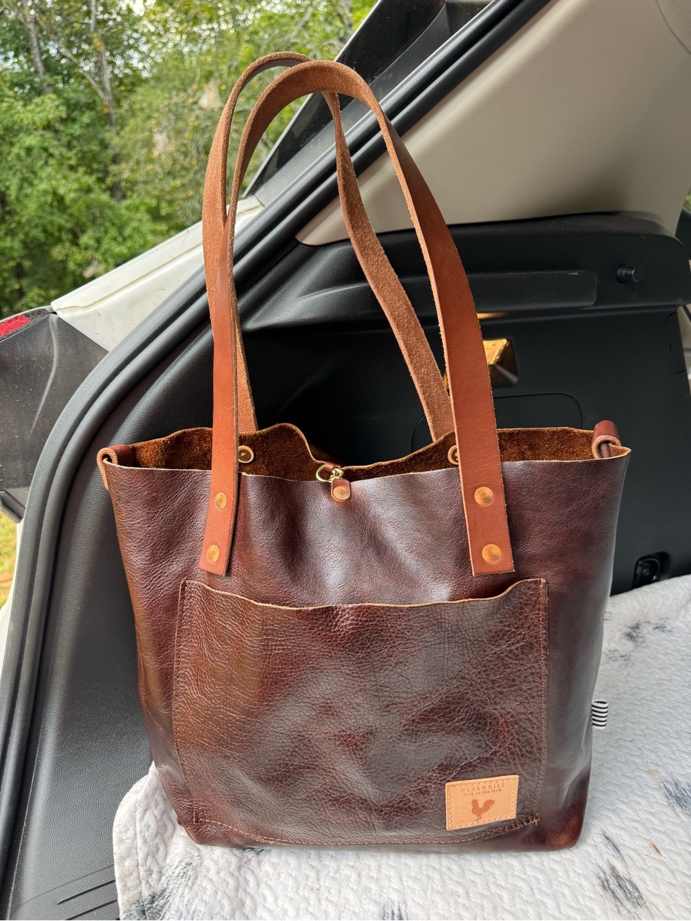 Meanwhile back on the farm Mocha Tuscan Leather Signature Tote - Picture 3 of 9